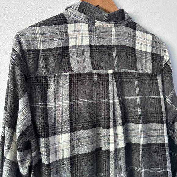 NWOT โ Old Navy Classic Plaid Flannel Shirt XL-Tall - Picture 9 of 11
